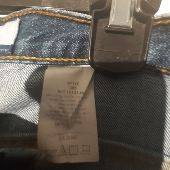 Classic Fit Penmans Jeans - Picture 4 of 6